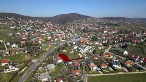 Eladó Telek 8229 Csopak , Veszprémi út