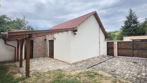 Eladó Ház 3300 Eger , Tetemvár városrész