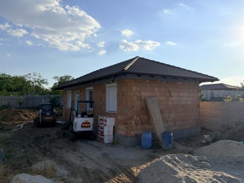 Eladó Ház 2360 Gyál , ÚJÉPÍTÉSŰ ÖNÁLLÓ CSALÁDI HÁZ