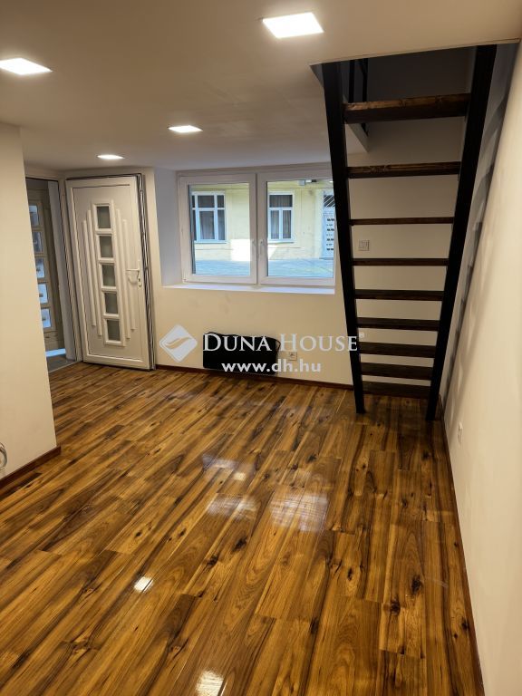 For sale Flat Budapest VIII. kerület, 