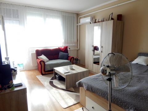 Eladó Lakás 8900 Zalaegerszeg 