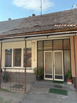 Eladó Ház 7130 Tolna 