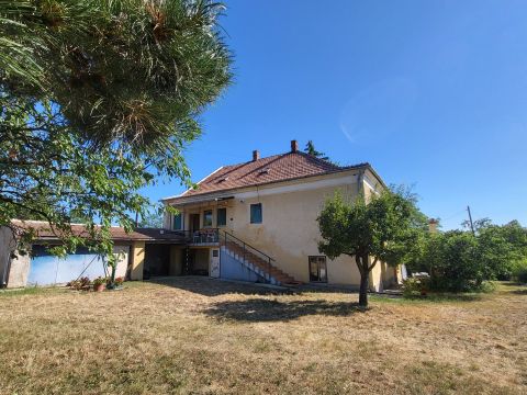 Eladó Ház 8251 Zánka 
