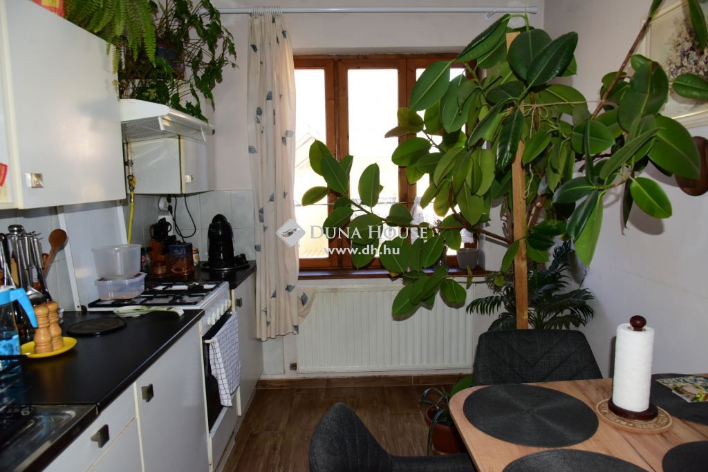 4032 Debrecen — 1/12