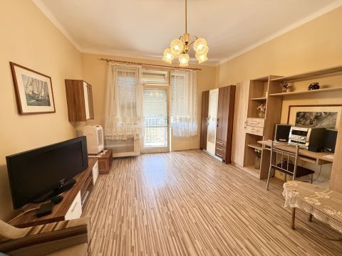 Eladó Lakás 7633 Pécs 