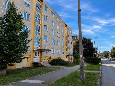 Kiadó Lakás 3700 Kazincbarcika 