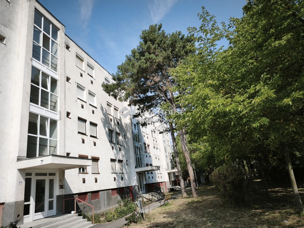 9700 Szombathely , Szombathely — 1/28