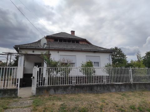 Eladó Ház 3078 Bátonyterenye 