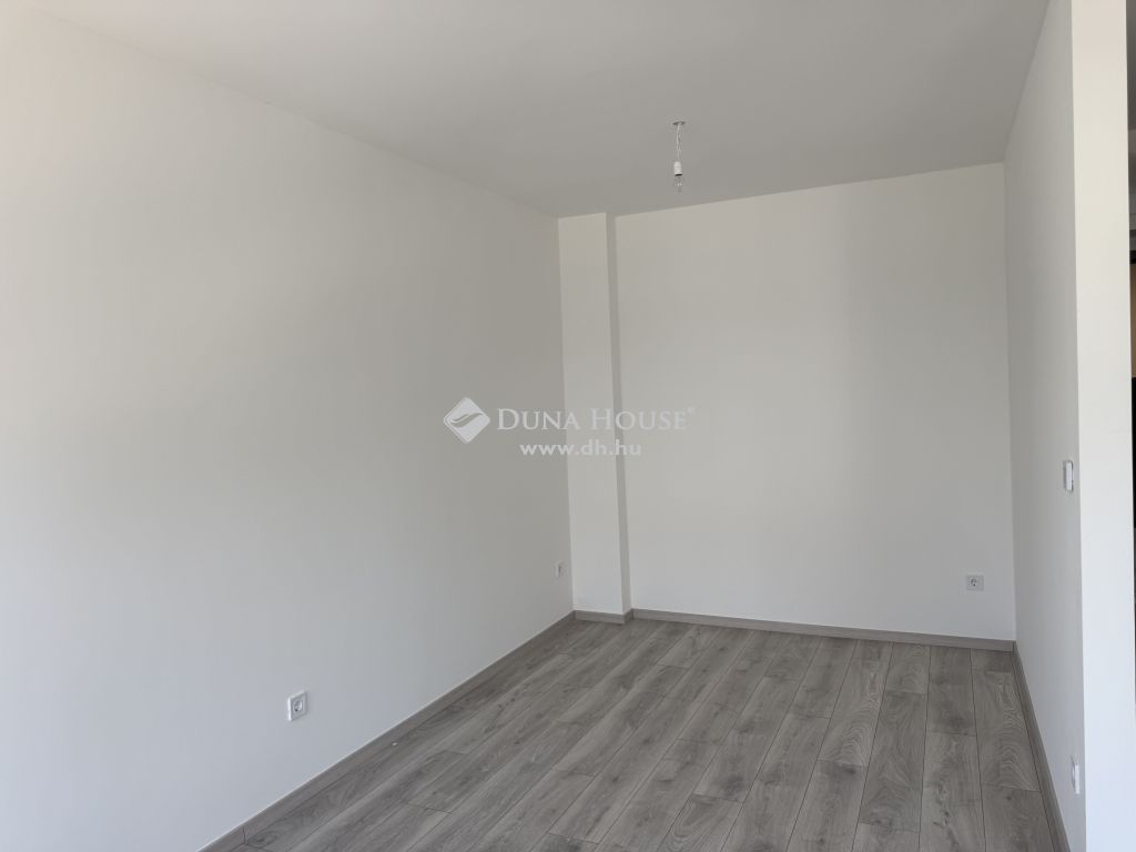 1142 Budapest 14. kerület — 1/10