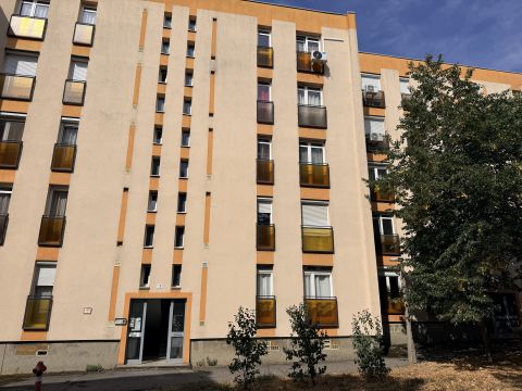 Kiadó Lakás 7623 Pécs 
