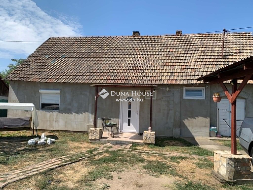 2214 Pánd , Buszmegálló — 1/24