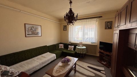 Eladó Ház 6067 Tiszaalpár , Alkotmány u.4