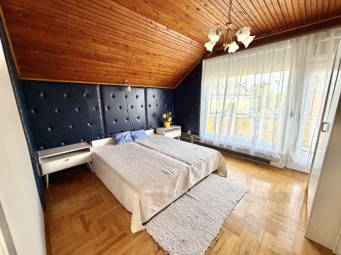 Eladó Ház 8071 Magyaralmás Központban