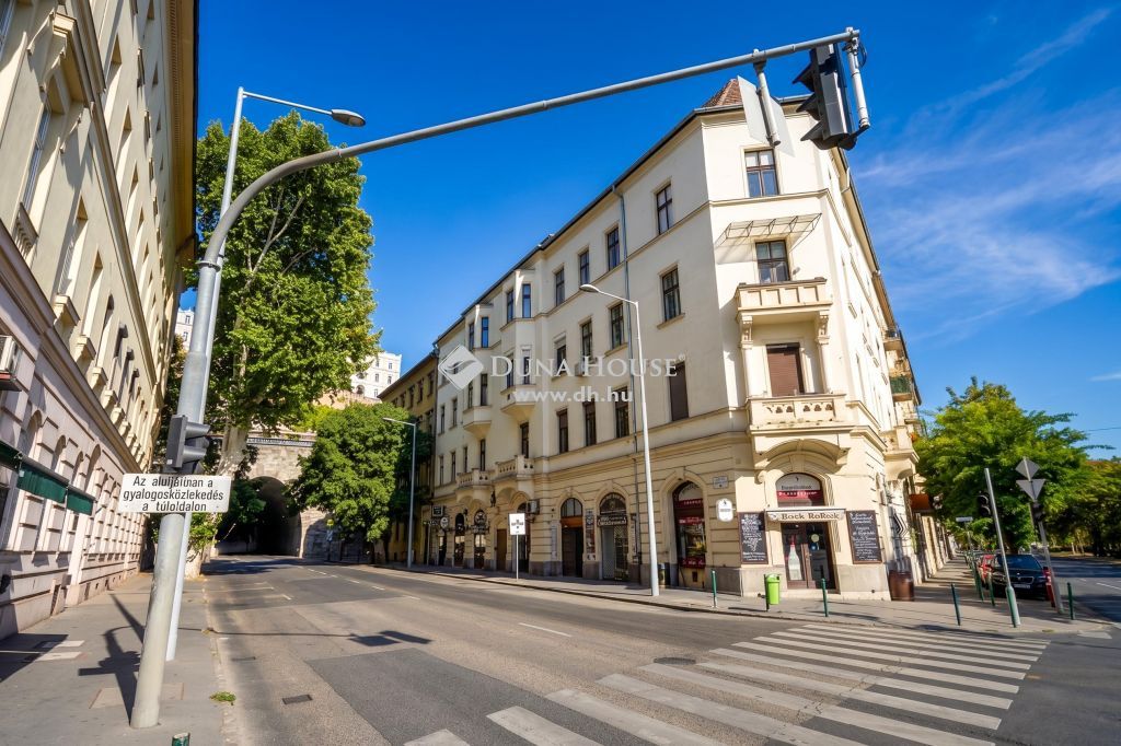 For sale Flat Budapest I. kerület, 
