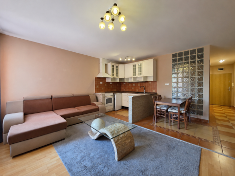 Eladó Lakás 1094 Budapest 9. kerület , IX. Nagyvárad térnél 54nm 2 szoba 4.em. NY-i tájolás