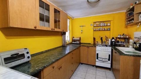 Eladó Ház 5126 Jászfényszaru , 5126 Jászfényszaru, Központ közeli