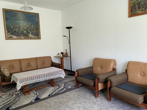 Kiadó Lakás 1223 Budapest 22. kerület Kiadó erkélyes lakás a XXII ker. csendes zöldövezetében