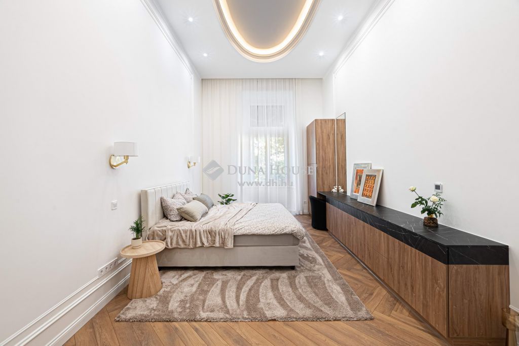 Kiadó Lakás, 1065 Budapest 6. kerület , Nappali 2 hálós 2 fürdős luxuslakás kiadó a Parlamentnél