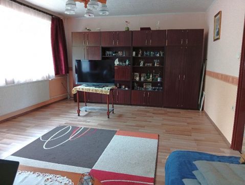 Eladó Lakás 8448 Ajka 8448 Ajka, Külvárosi