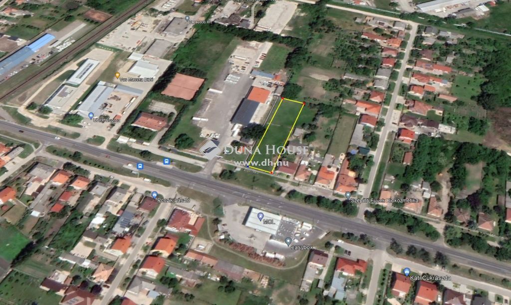 9300 Csorna , Soproni út, MOL kúttal szemben — 1/3