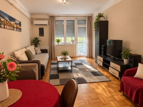 Eladó Lakás 4200 Hajdúszoboszló , 4200 Hajdúszoboszló, belterület