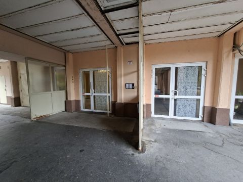 Eladó Lakás 1033 Budapest 3. kerület Batthyány-Strattmann László park közelében