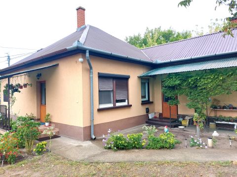 Eladó Ház 6077 Orgovány 
