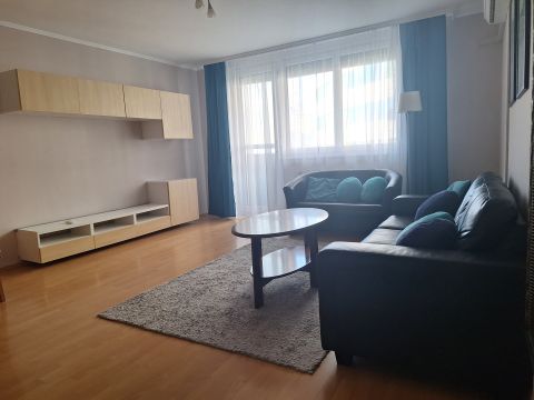 Kiadó Lakás 1139 Budapest 13. kerület Tágas kiadó lakás a rendör palotával szemben