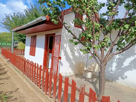 Eladó Ház 7431 Juta 