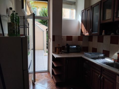 Kiadó Lakás 7621 Pécs 
