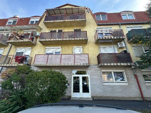 Eladó Lakás 4246 Nyíregyháza , 4400 Nyíregyháza, Központ