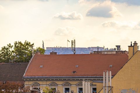 Eladó Lakás 1063 Budapest 6. kerület , Panorámás,sokoldalúan alakítható lakás a Diplomatanegyednél!