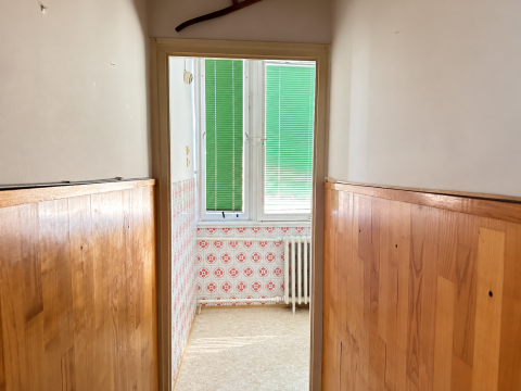 Eladó Lakás 6000 Kecskemét Kecskemét Belvárosában ,  2 szobás, lakás