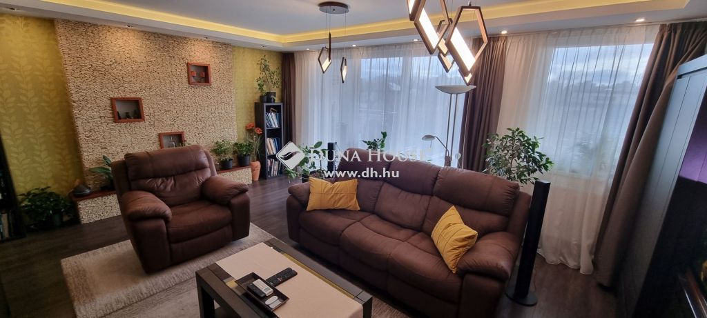 4031 Debrecen , Penthouse lakás a Hatvan u.- i kertben. — 1/20