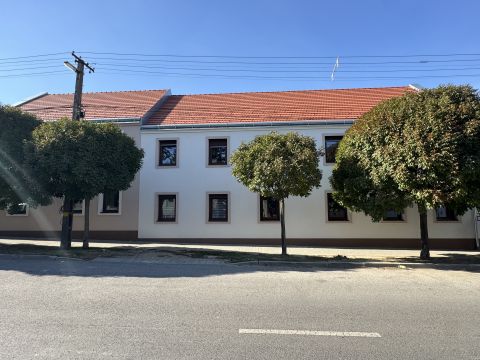 Eladó Lakás 7720 Pécsvárad 