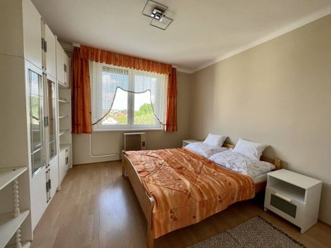 Eladó Lakás 7030 Paks Belvárosi lakás