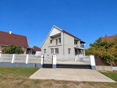 Eladó Ház 2300 Ráckeve , Köztársaság utca