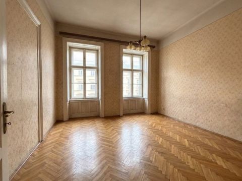 Eladó Lakás 1053 Budapest 5. kerület 